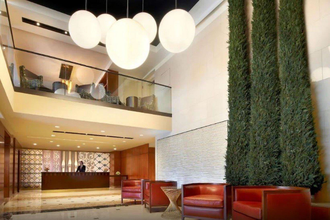 Embassy Suites Baltimore Inner Harbor Exterior photo